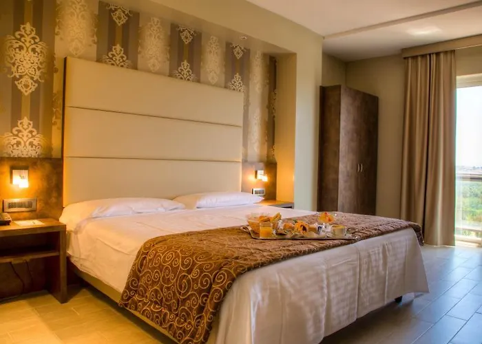 Pineta Palace Otel