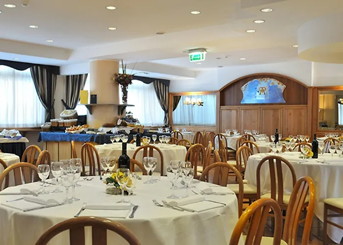 Pineta Palace 4*
