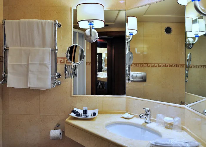 Pineta Palace Hotel 4*