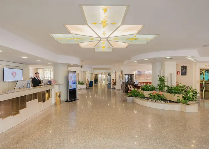 Pineta Palace 4*